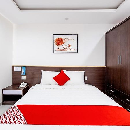 Oyo 372 Vy Ha Hotel Ho Chi Minh-stad Buitenkant foto