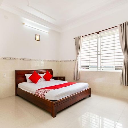 Oyo 372 Vy Ha Hotel Ho Chi Minh-stad Buitenkant foto