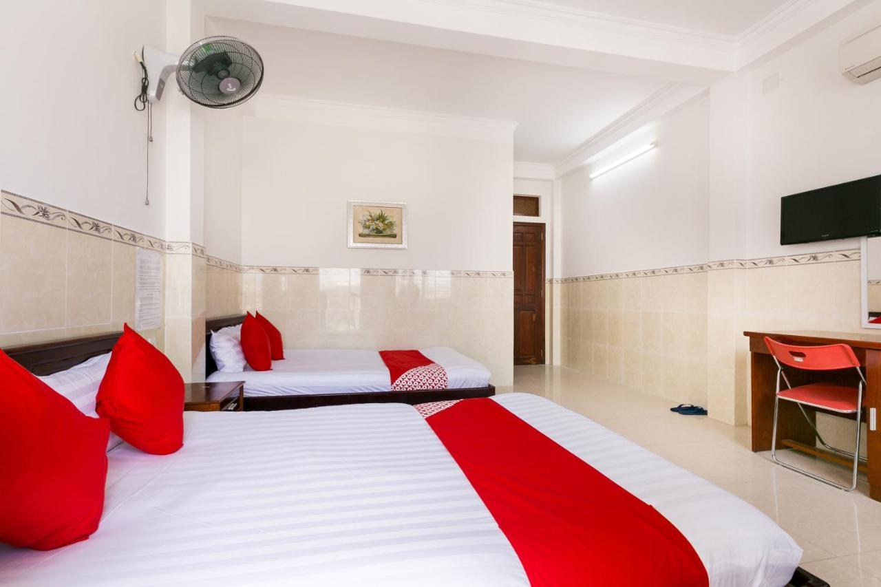 Oyo 372 Vy Ha Hotel Ho Chi Minh-stad Buitenkant foto