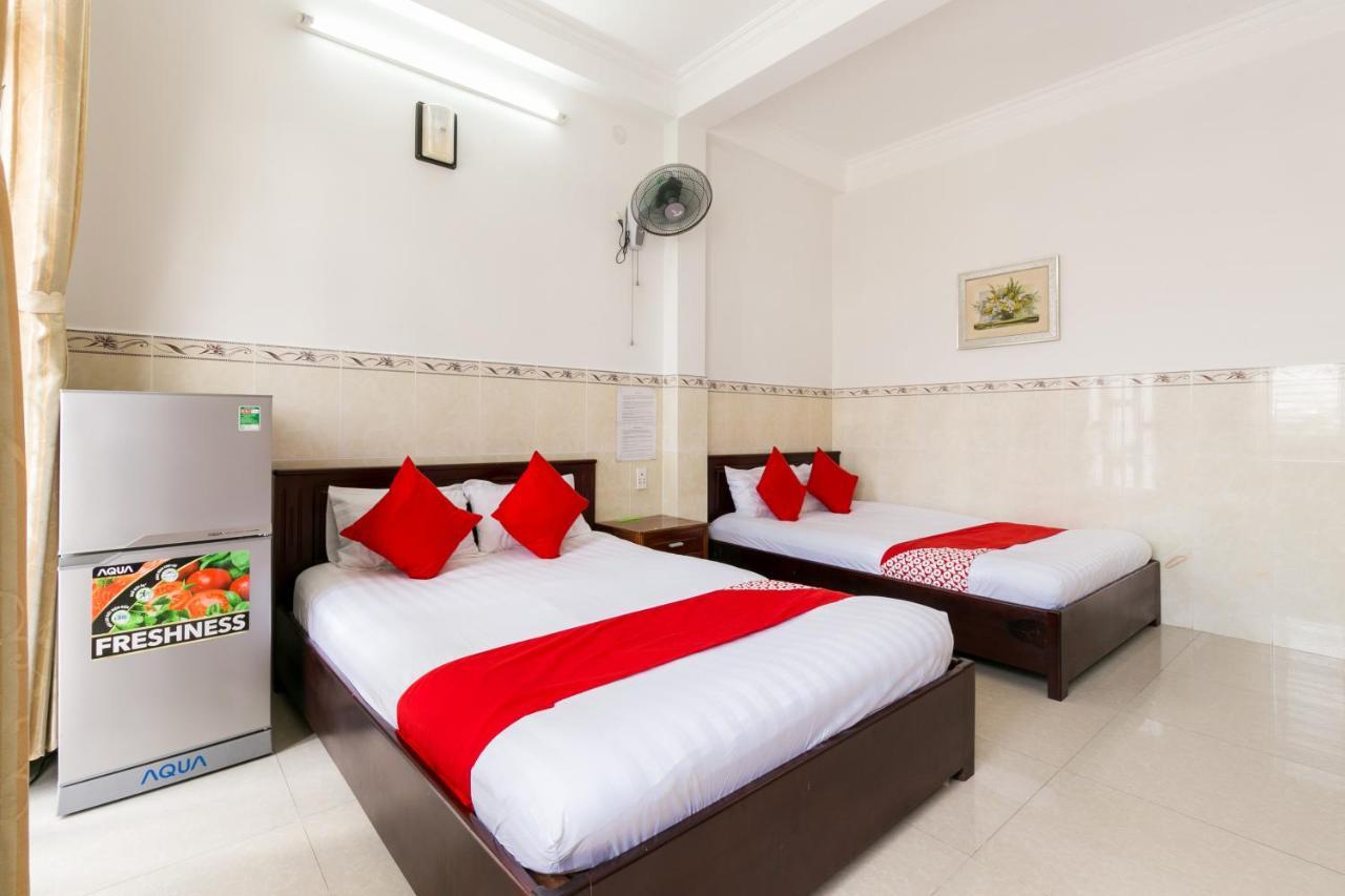 Oyo 372 Vy Ha Hotel Ho Chi Minh-stad Buitenkant foto