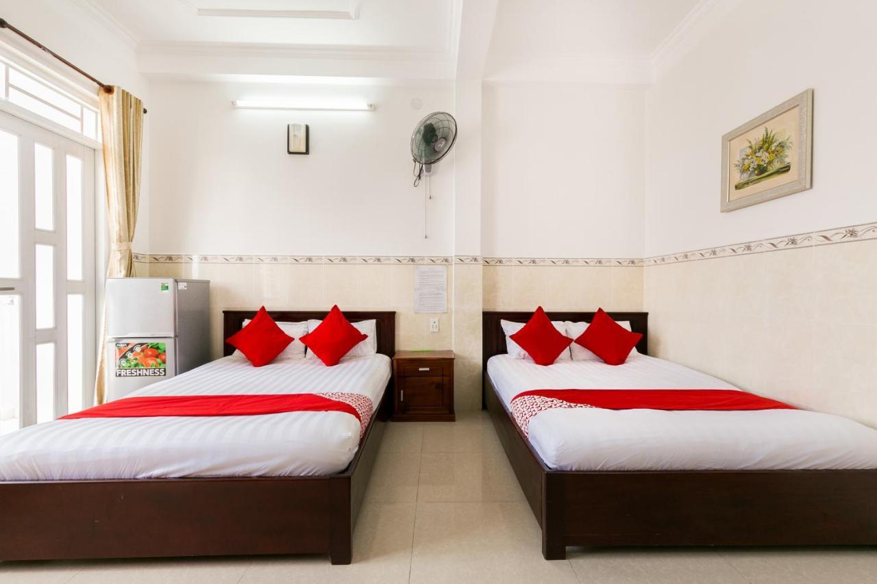 Oyo 372 Vy Ha Hotel Ho Chi Minh-stad Buitenkant foto