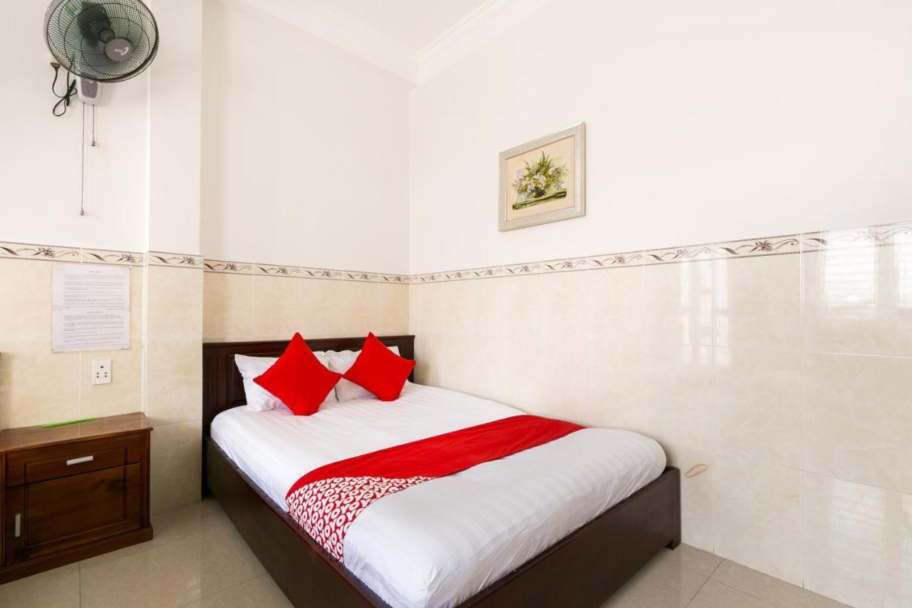 Oyo 372 Vy Ha Hotel Ho Chi Minh-stad Buitenkant foto