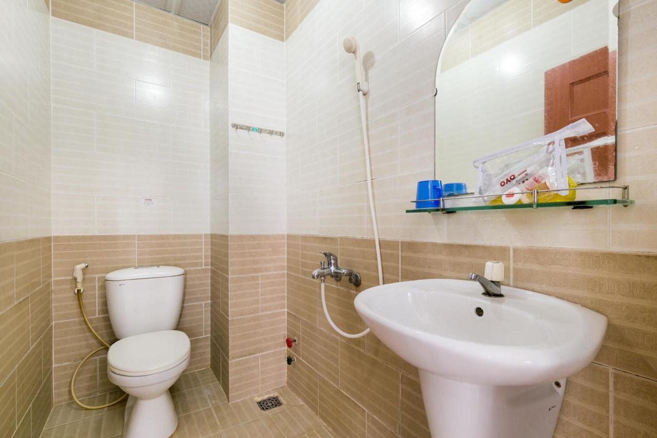 Oyo 372 Vy Ha Hotel Ho Chi Minh-stad Buitenkant foto
