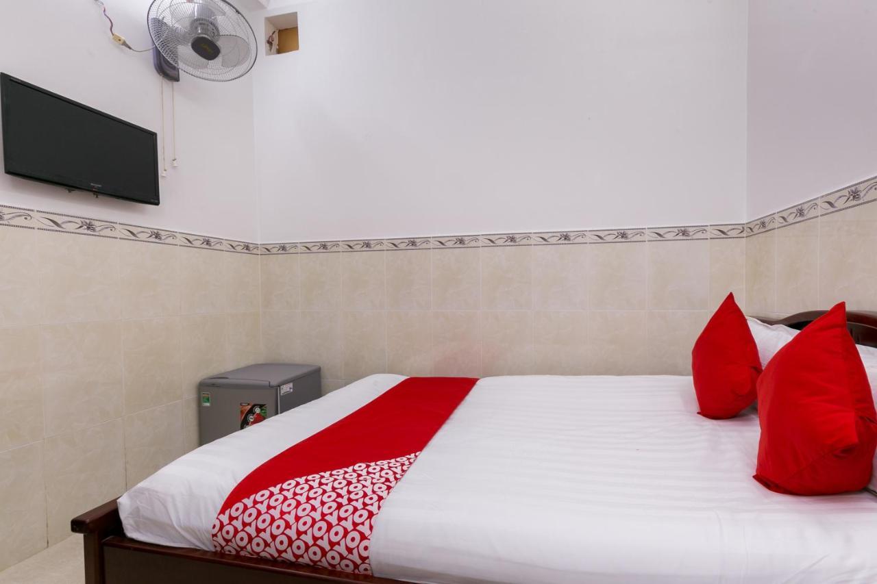 Oyo 372 Vy Ha Hotel Ho Chi Minh-stad Buitenkant foto